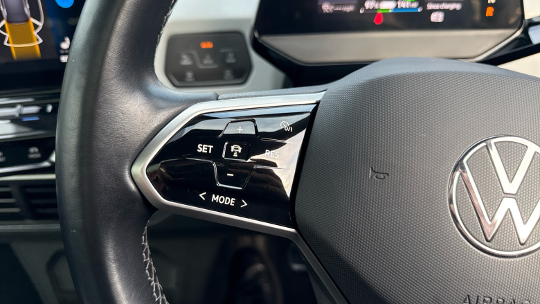 Volkswagen ID.3 150kW Family Pro Performance 58kWh 5dr Auto Electric Hatchback